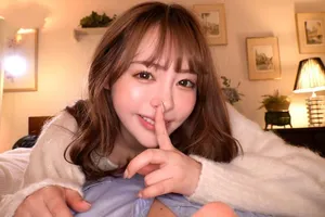 Khi internet chập chờn, bunny colby gọi kỹ thuật đến và đó là một anh da đen