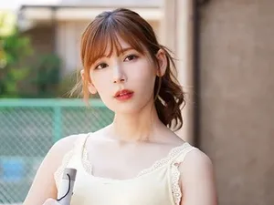 Chào buổi sáng cùng cái lồn mọng nước của bạn gái dâm